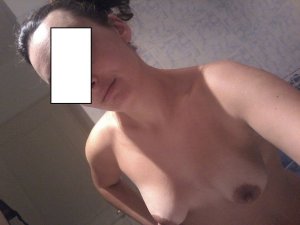 Sapho escorts in New Haven